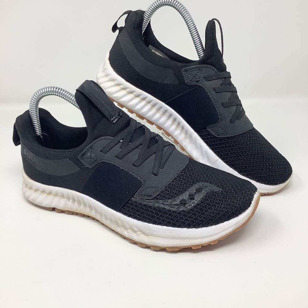 Saucony 7 Stretch & Go Running Lace Up Shoe's Women Size.7.5